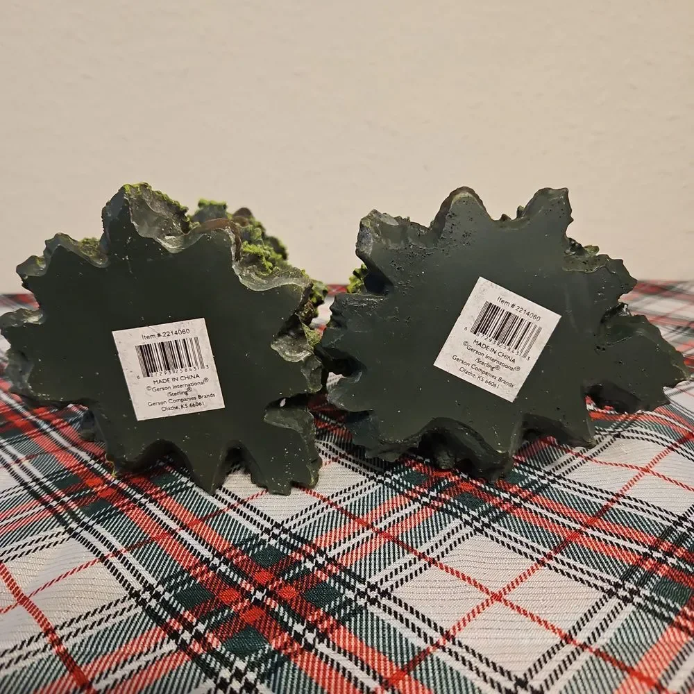 Set Of 2 Elegant Holly & Berry Evergreen Holiday Resin Tree Decor
